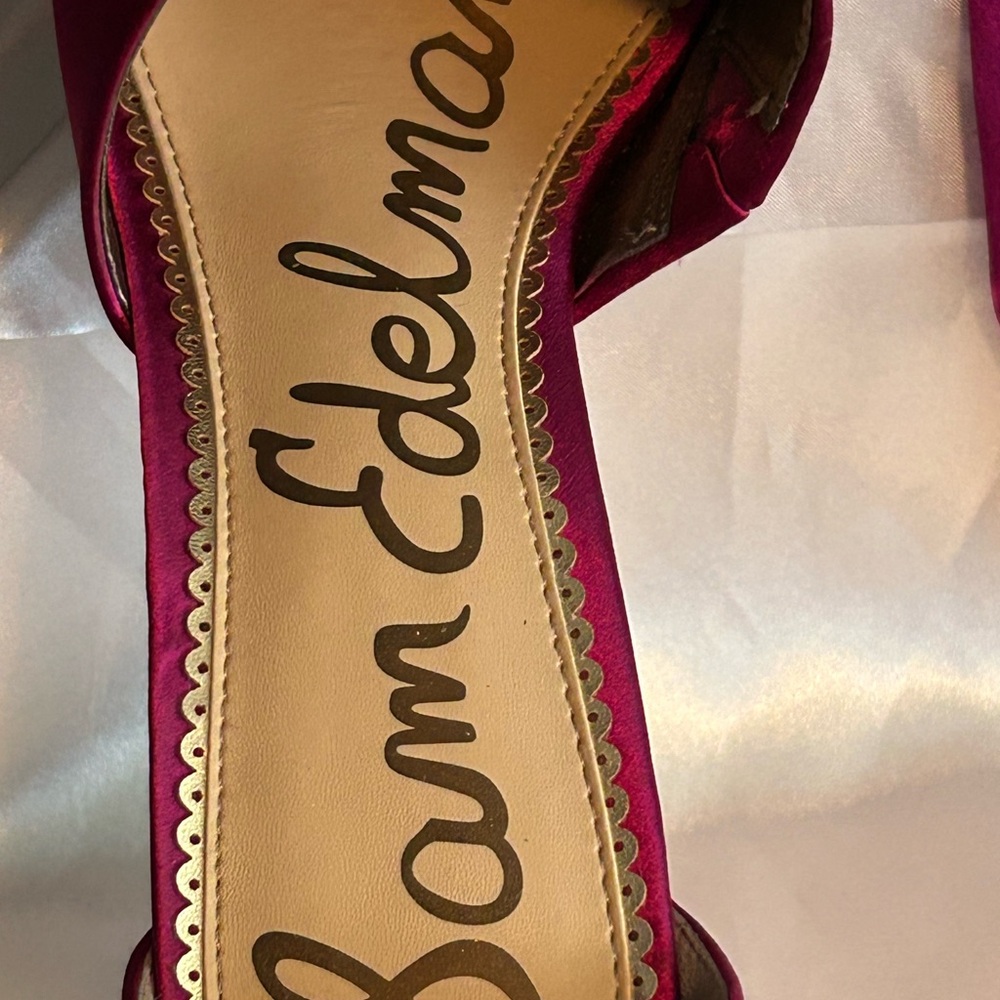 Sam Edelman Satin Peep-Toe Block Heel Sandals in Fuchsia - Picture 5 of 7